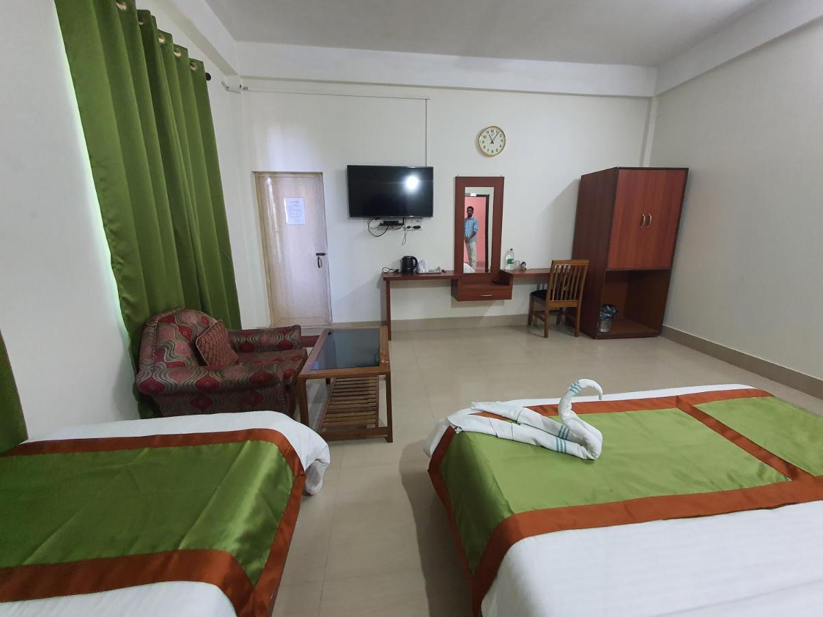 Hotel Deo Volente Sivasagar Dış mekan fotoğraf