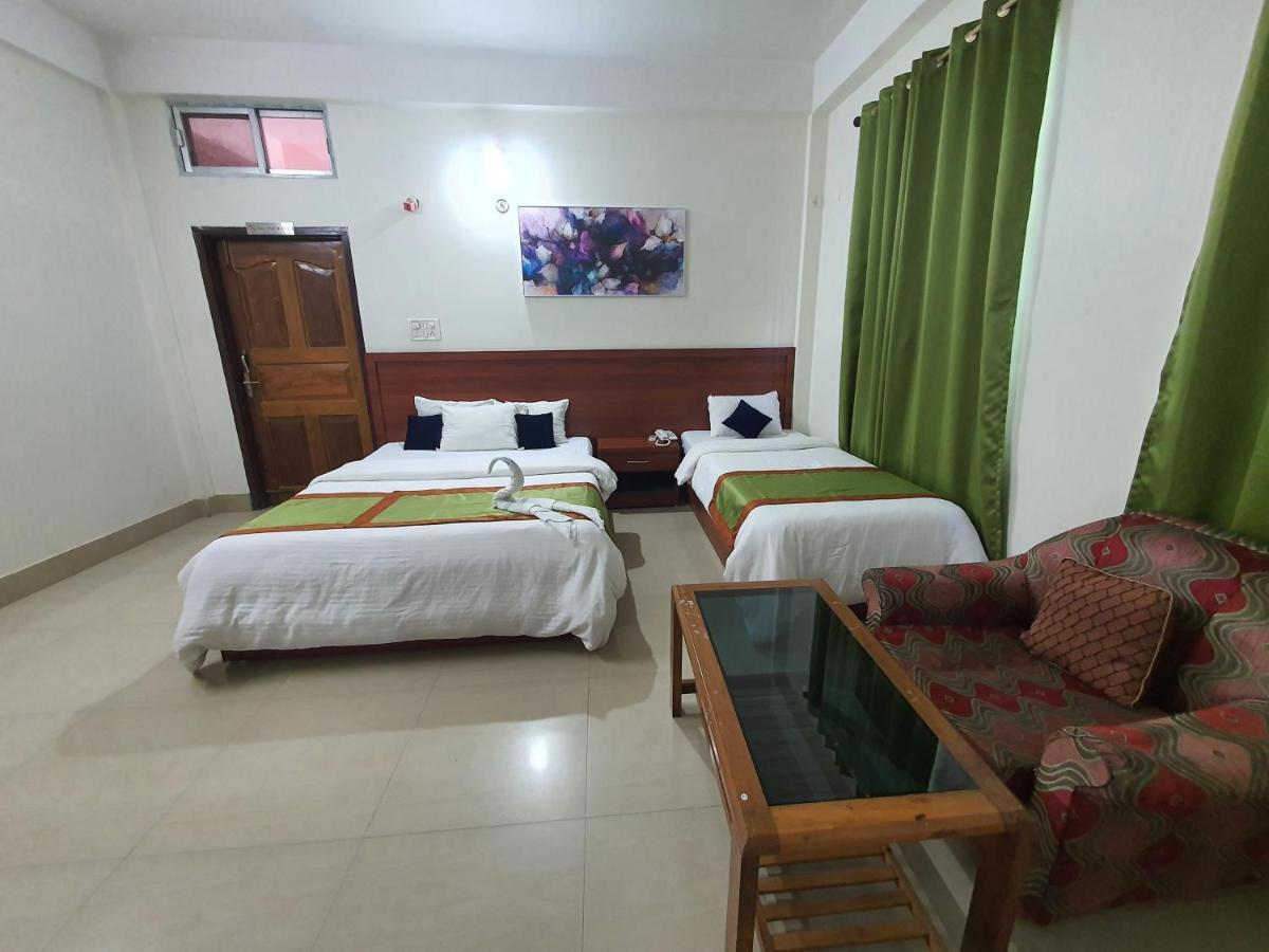 Hotel Deo Volente Sivasagar Dış mekan fotoğraf