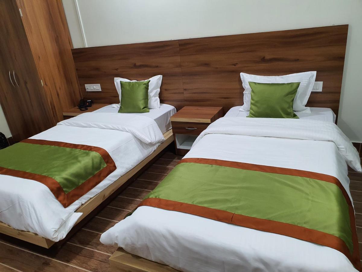 Hotel Deo Volente Sivasagar Dış mekan fotoğraf