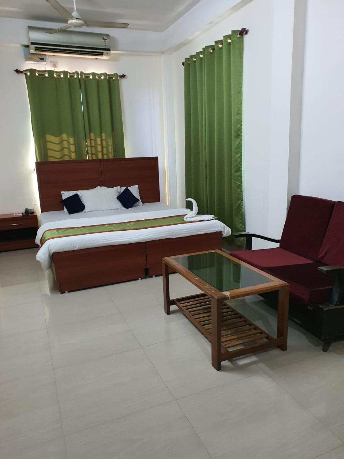 Hotel Deo Volente Sivasagar Dış mekan fotoğraf
